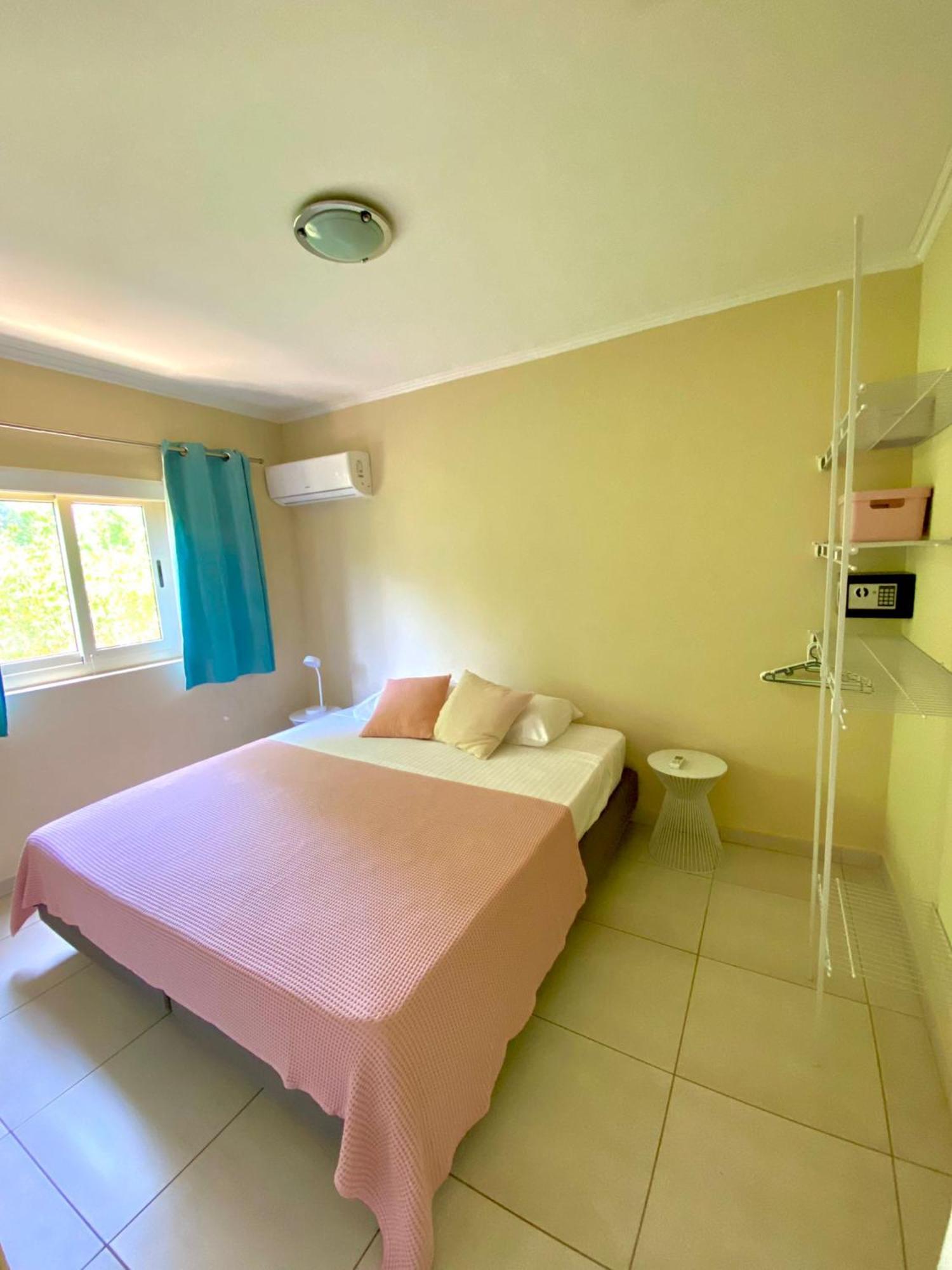 Montana Eco Resort Aruba Oranjestad Quarto foto